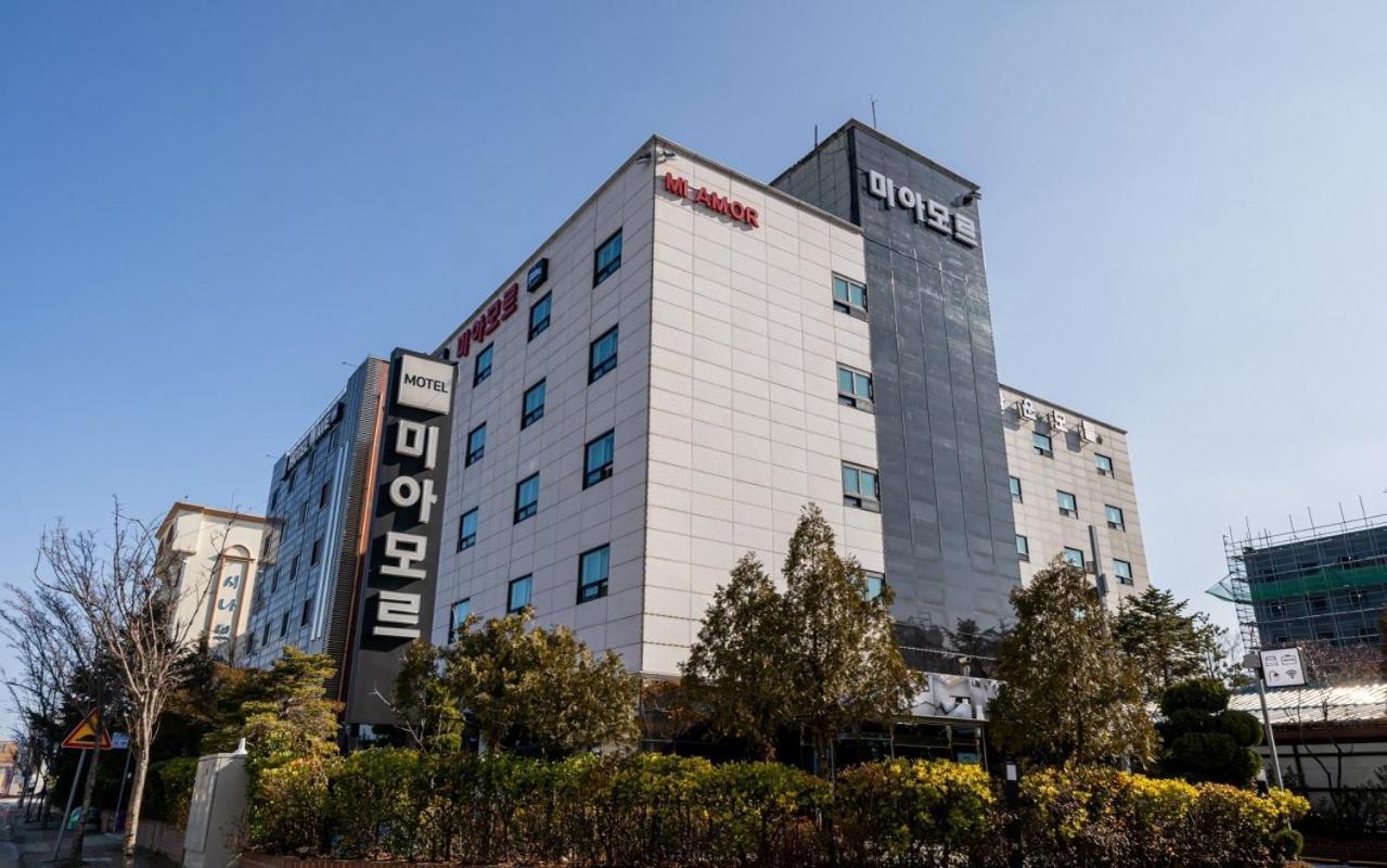 Mi Amor Motel Sokcho Exterior foto